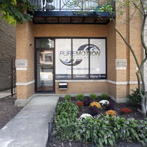 Chiropractic Roscoe Village Chicago IL Pure Motion Chiropractic Outside